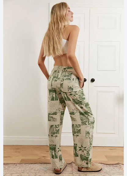 Urban Outfitters Carmen Pull on Green Printed Pants - XS