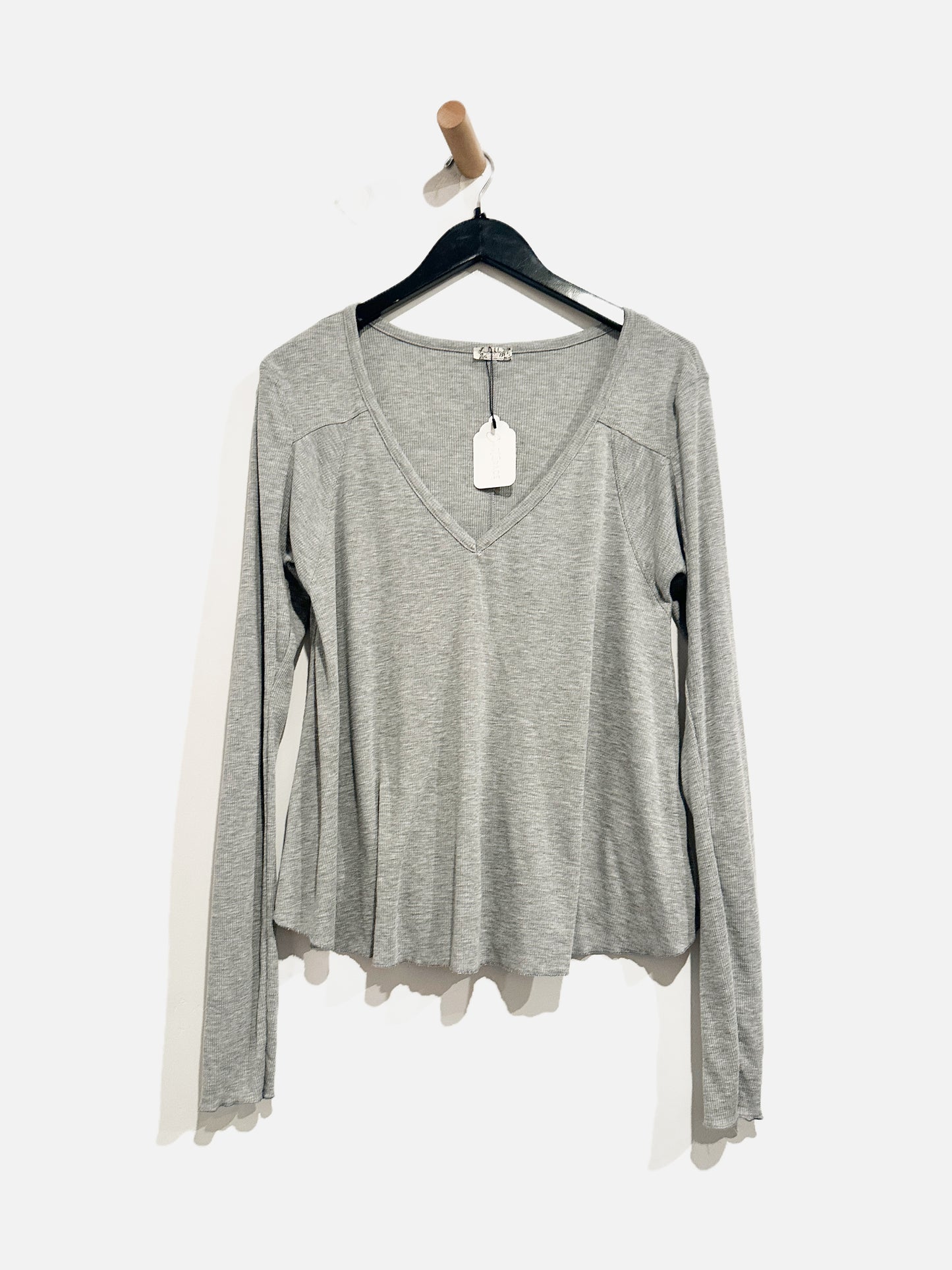 Free People Grey Ribbed V-Neck LS - Medium