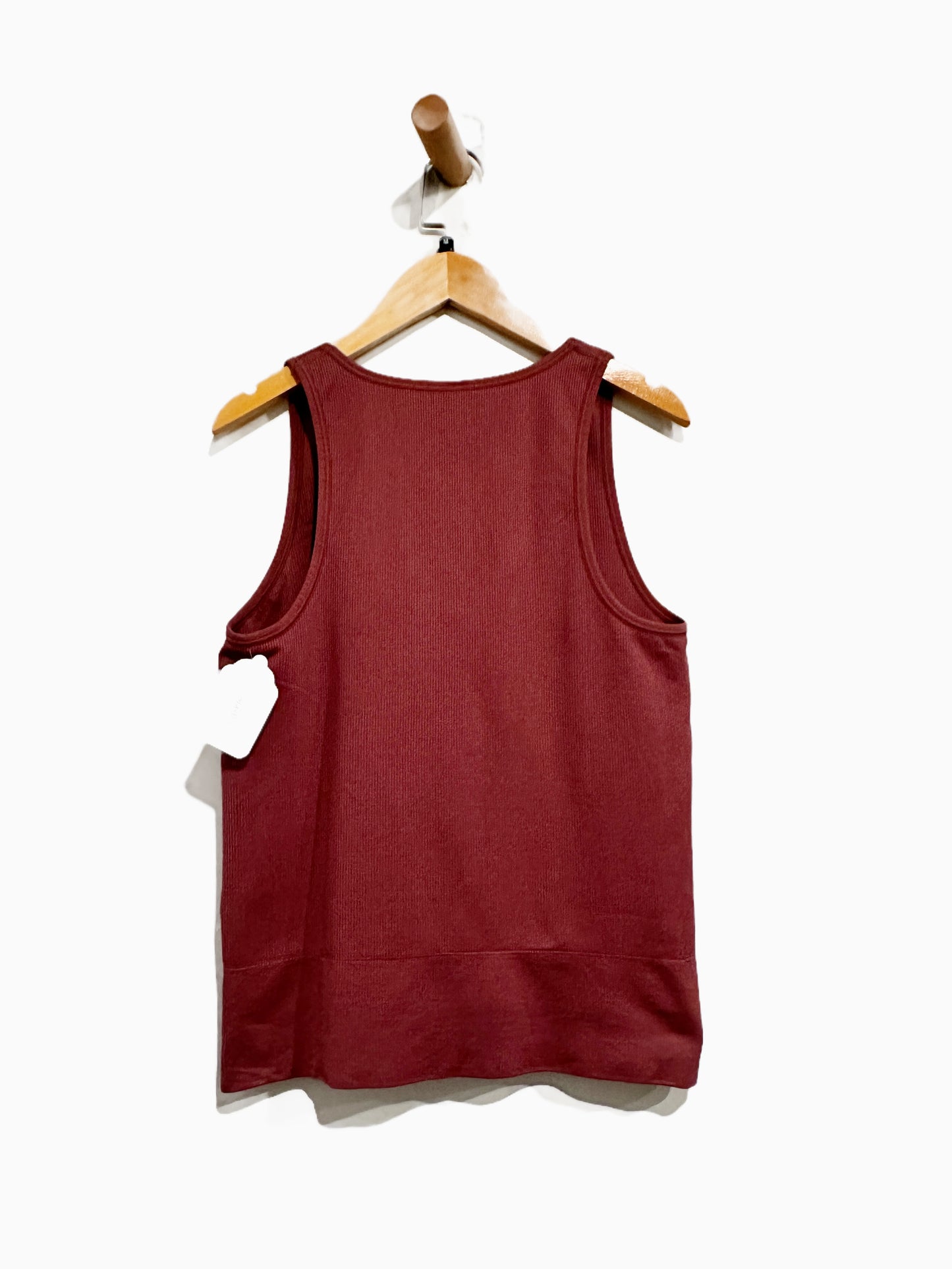 Athleta Aurora Seamless Tank in Tawny Rose - Medium