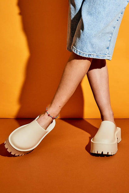 Jeffrey Campbell Clogge Platform Mule in Ecru - 9