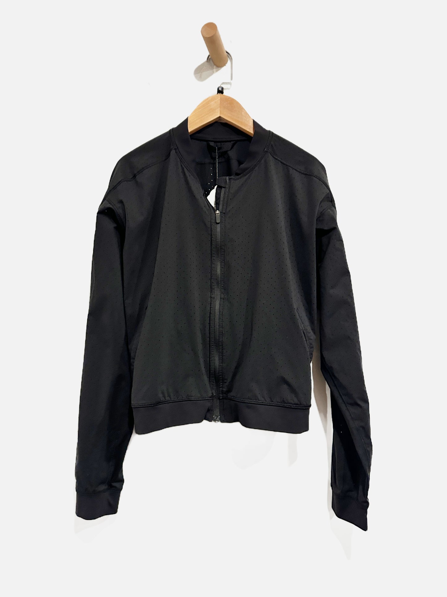 Lululemon Final Lap Jacket in Black - 8