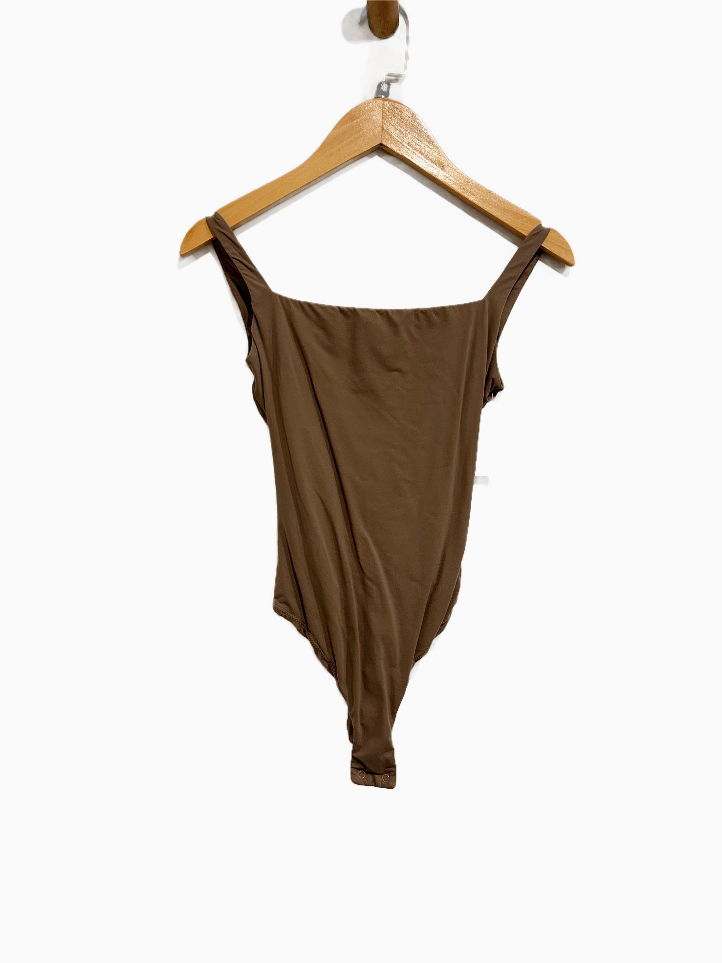 Skims Square Neck Bodysuit in Cocoa - XS