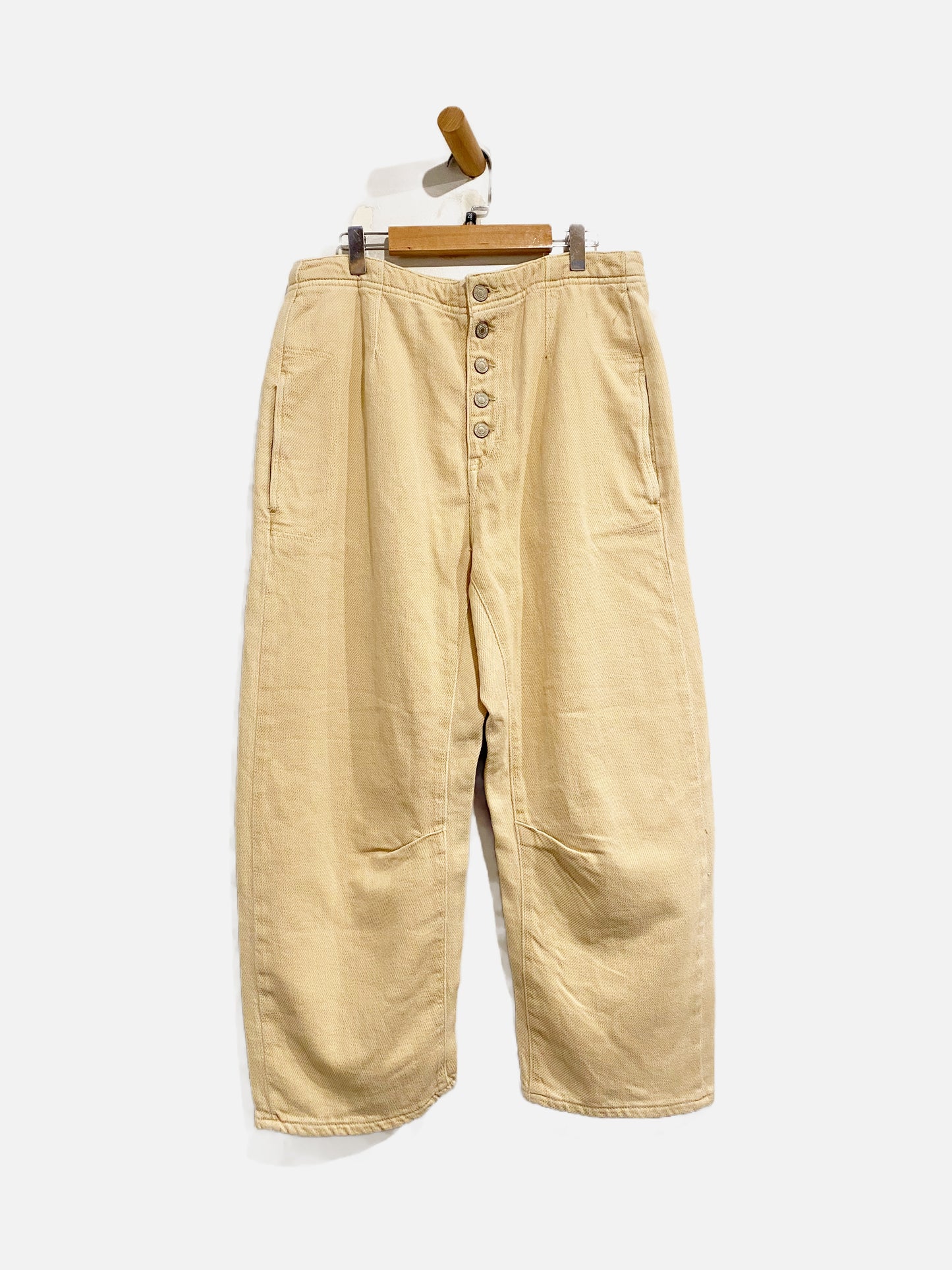 Free People Cream Osaka Mid Rise Barrel Jeans - 29