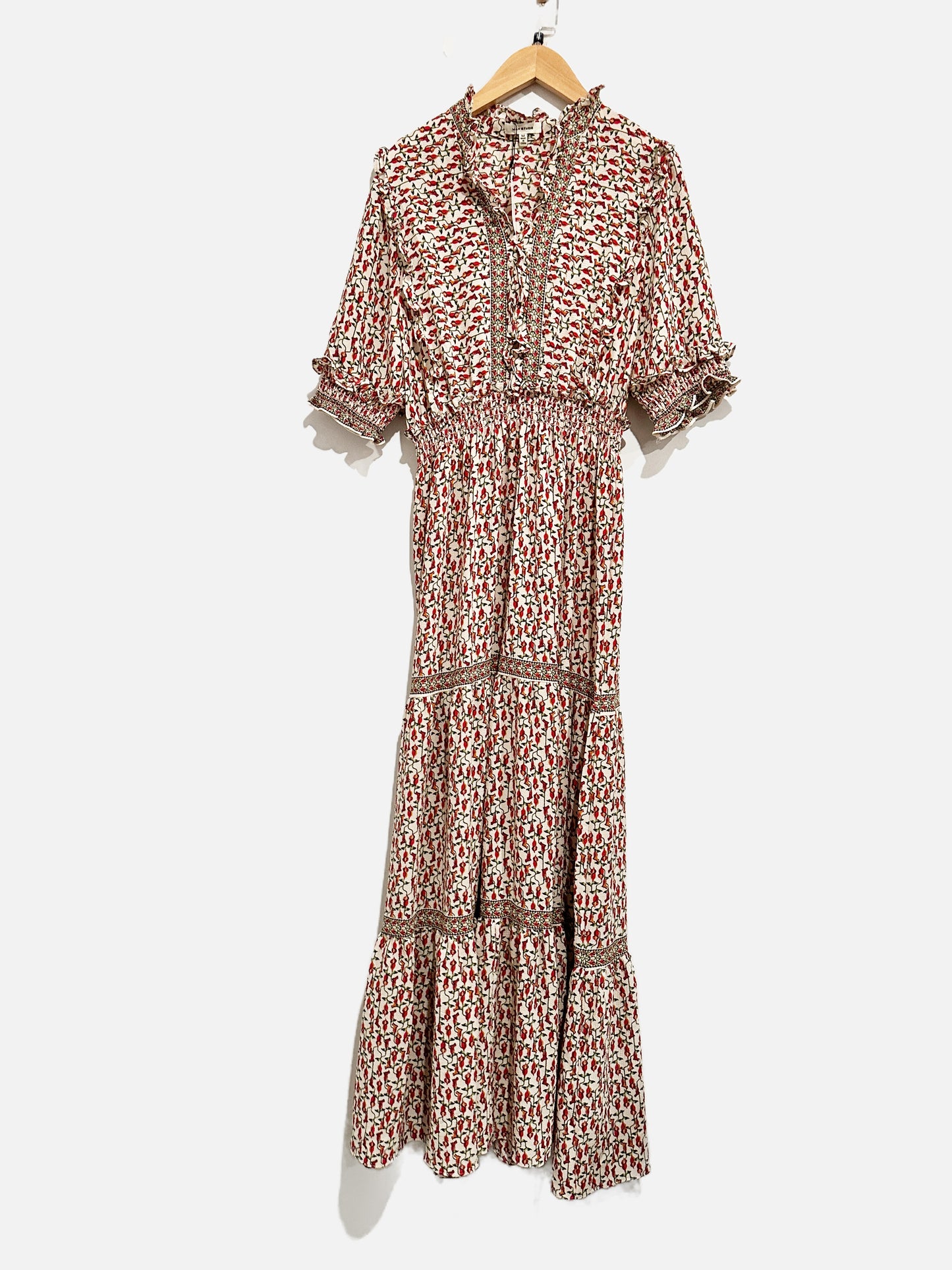 Max Studio White w/Red Flower Tiered Maxi Dress - Medium
