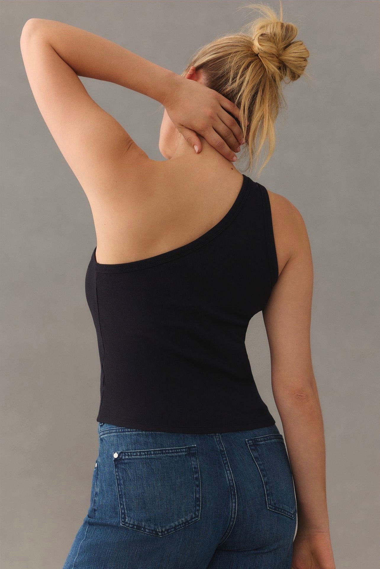Anthropologie Zeda Ribbed One Shoulder Top in Black - XS