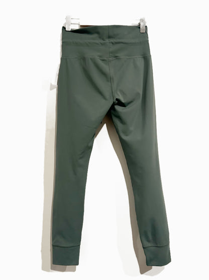 Vuori Daily Legging in Agate Green - Small