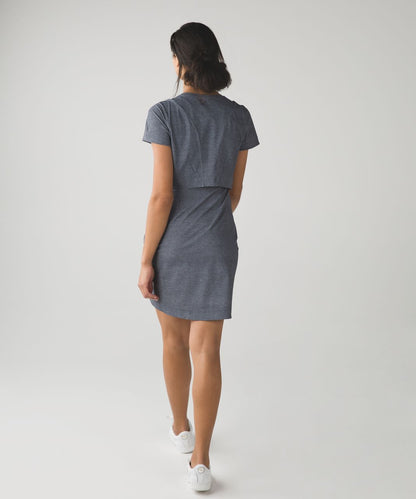 Lululemon &go Endeavor Dress in Heathered Texture Printed Grey - 6