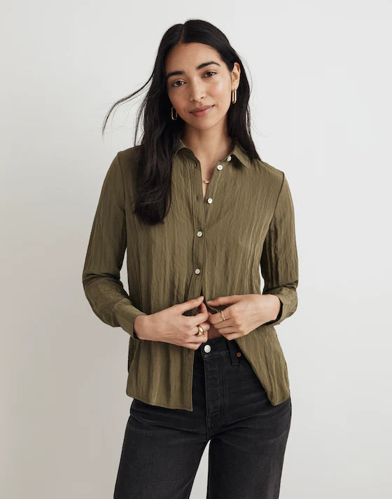 Madewell Crinkled Button-Up Shirt in Desert Olive - Medium