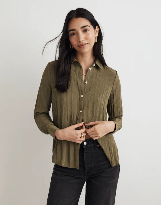 Madewell Crinkled Button-Up Shirt in Desert Olive - Medium