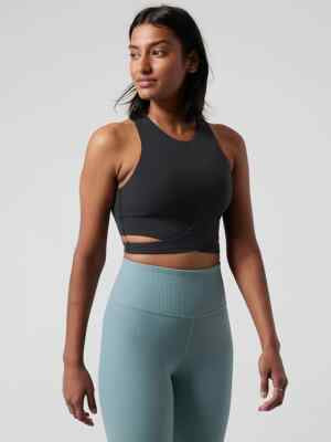 Athleta Conscious Cut Out crop Tank in Bl ack - Small