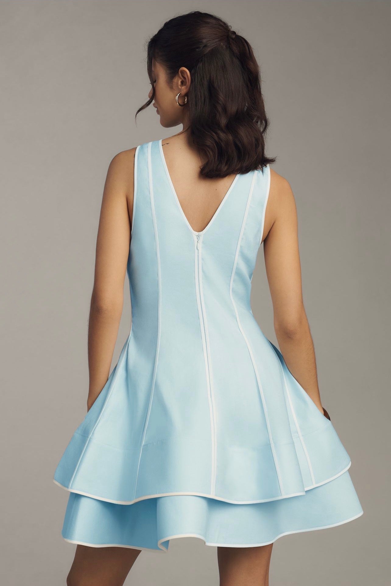 NWT Anthropologie Maeve Linen Blend Sleeveless V-Neck Layered-Hem Mini Dress in Delicate Blue - Large