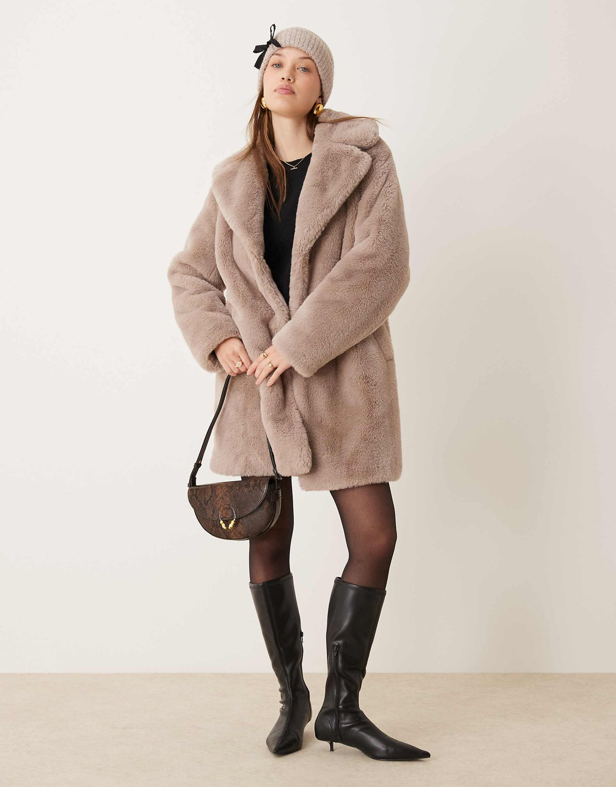 New Look Beige Faux Fur Mink Coat - 6