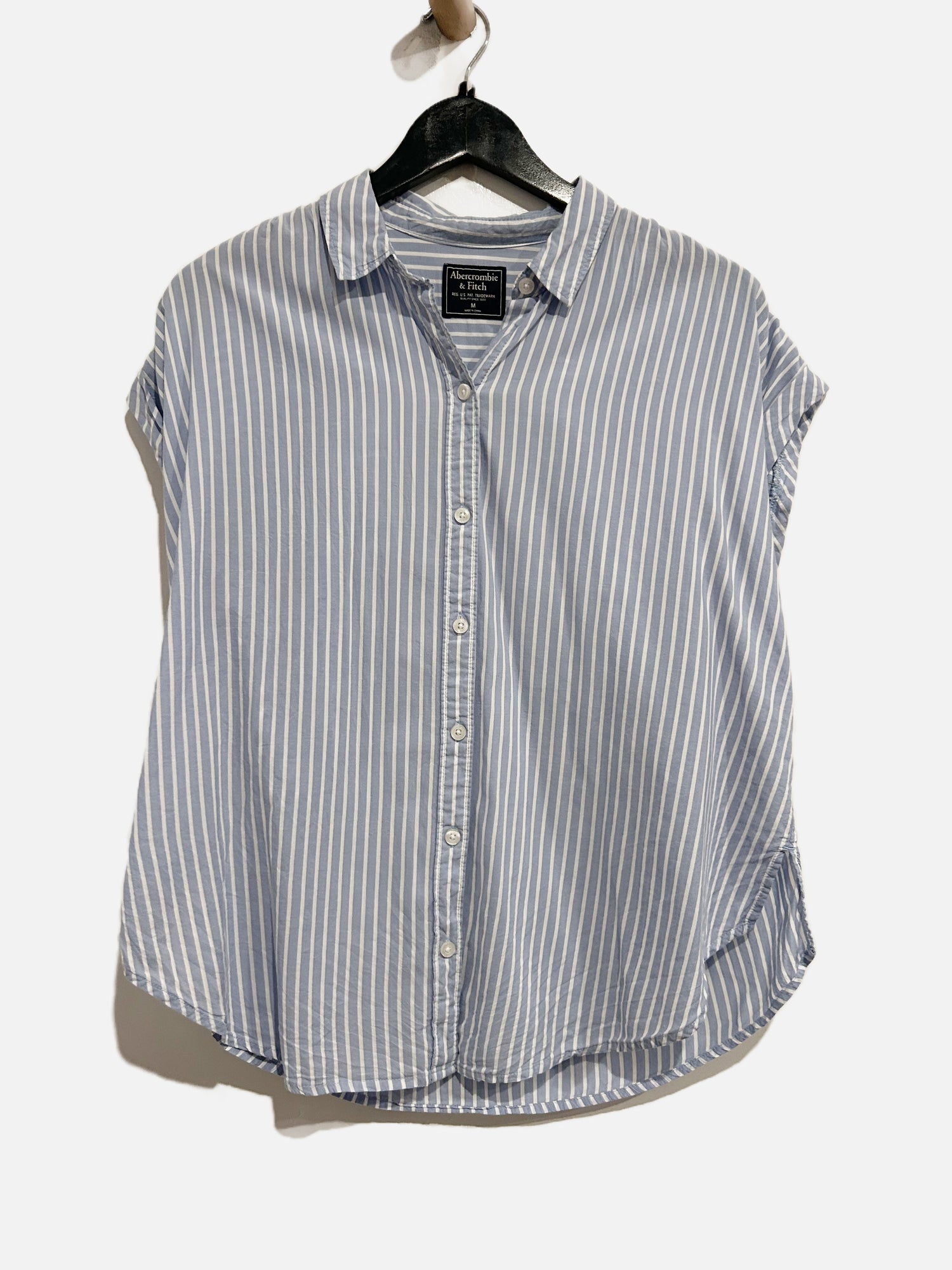 Abercrombie & Fitch Blue Stripe Button Down - Medium