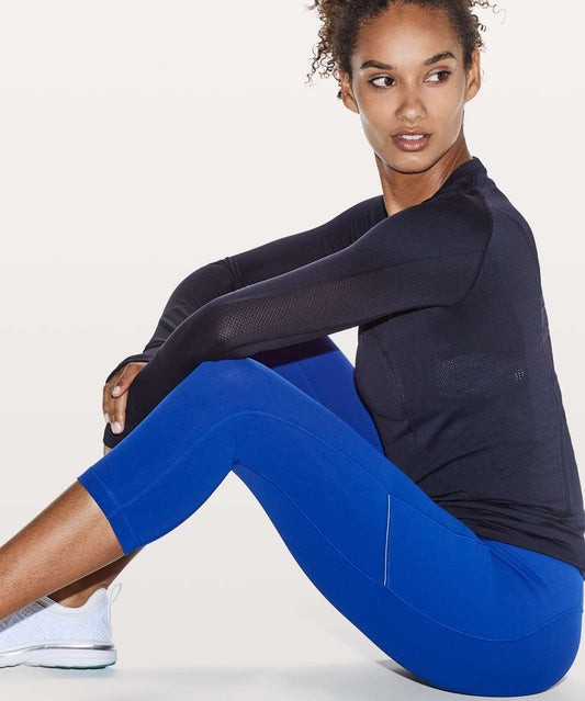 Lululemon Speed Up Crop Leggings in Jet Stream- 6