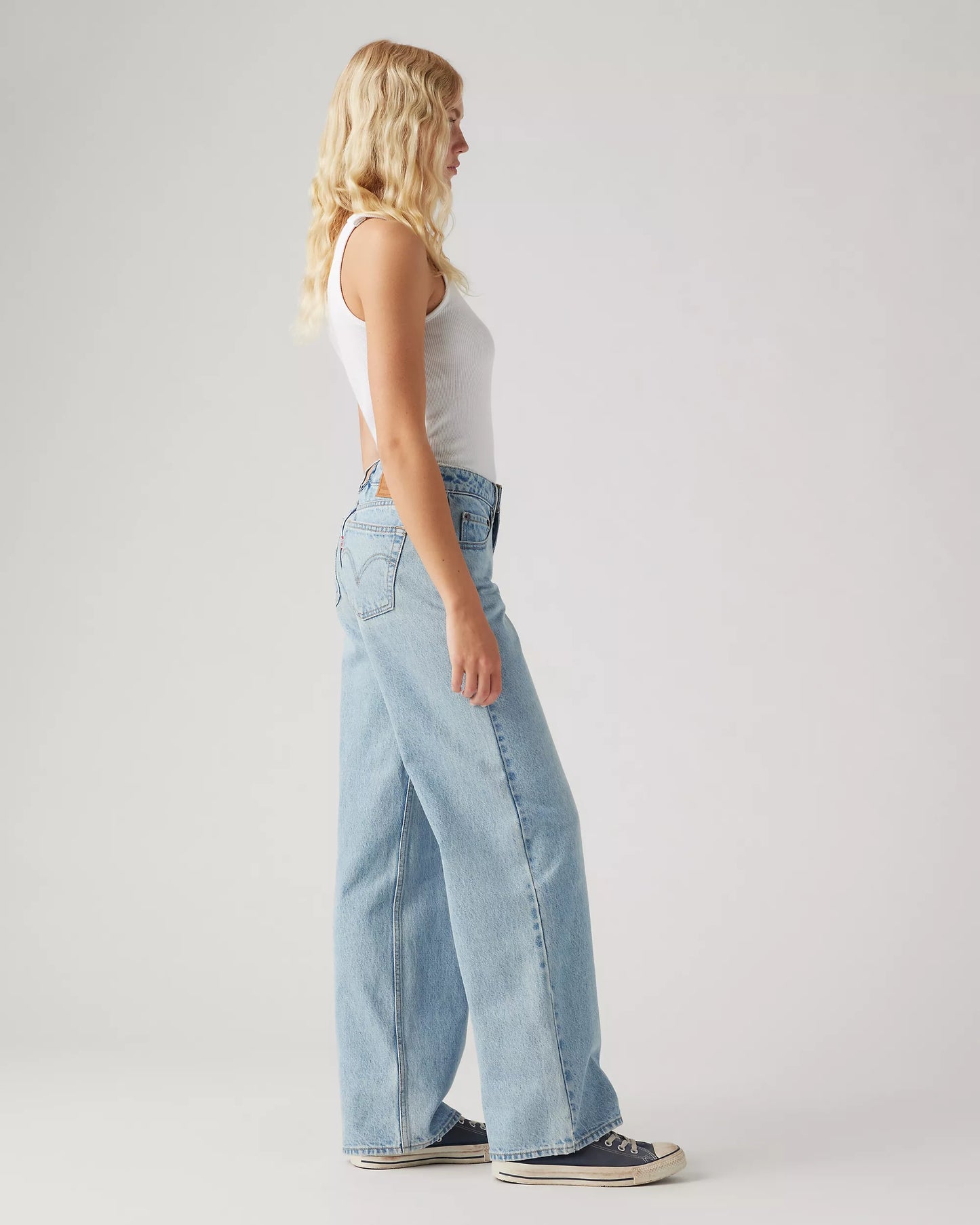 Levi's Low Loose Jeans in Light Wash