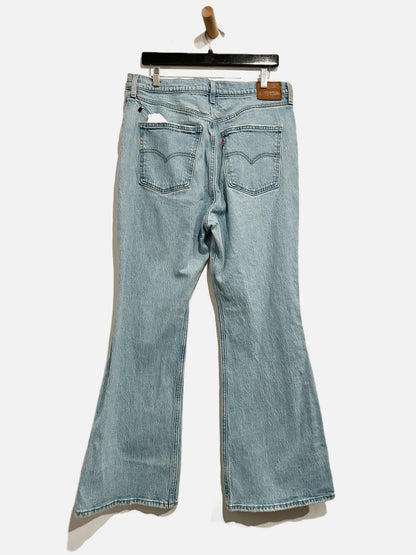 Levi’s 70's Flare Jeans - 32