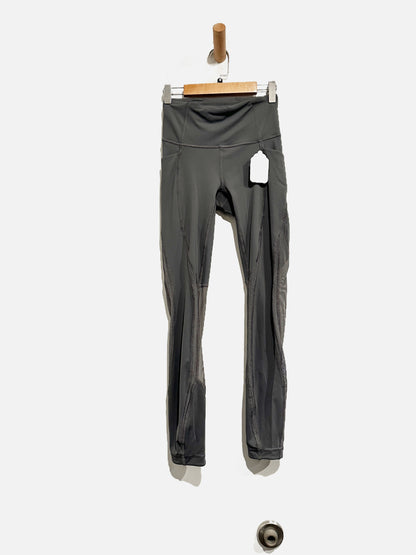 Lululemon Run Smoothly 7/8 Tight in Titanium - 2