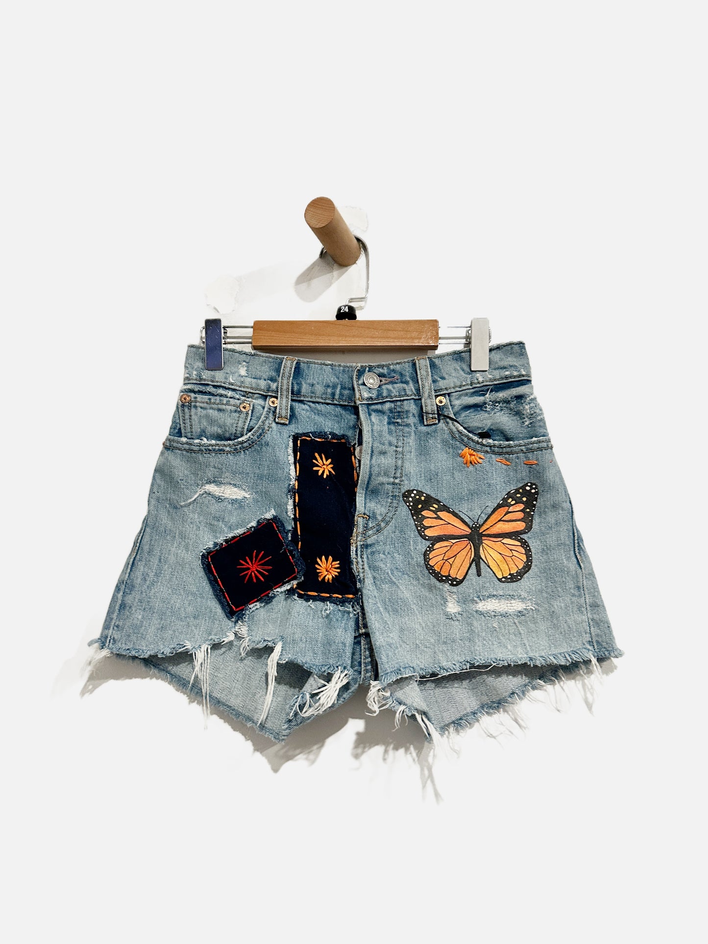 Levi’s Wedgie Remade Shorts - 24