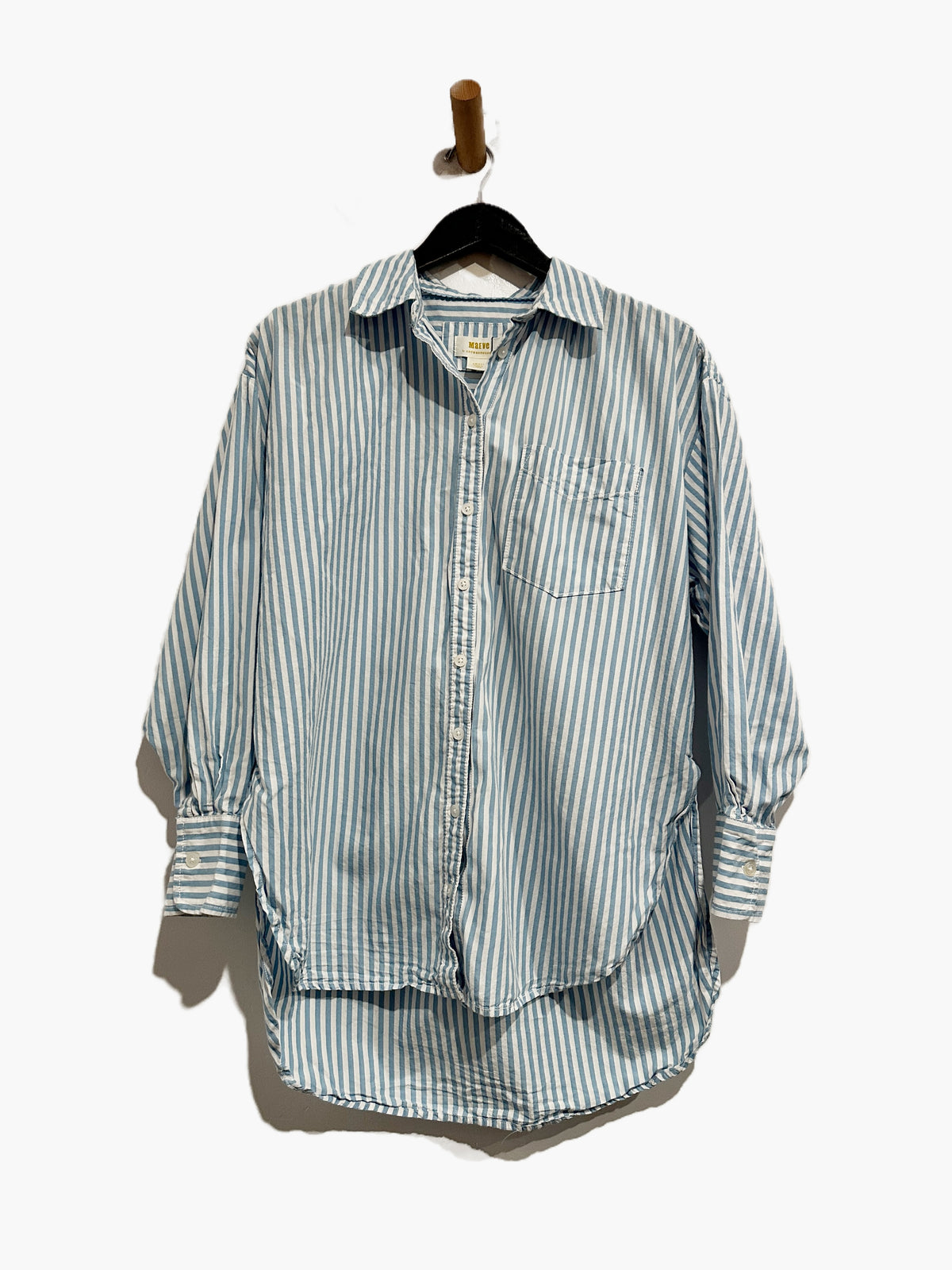 Anthropologie Maeve Shrunken Bennet Buttondown Shirt in Blue Stripe - Small