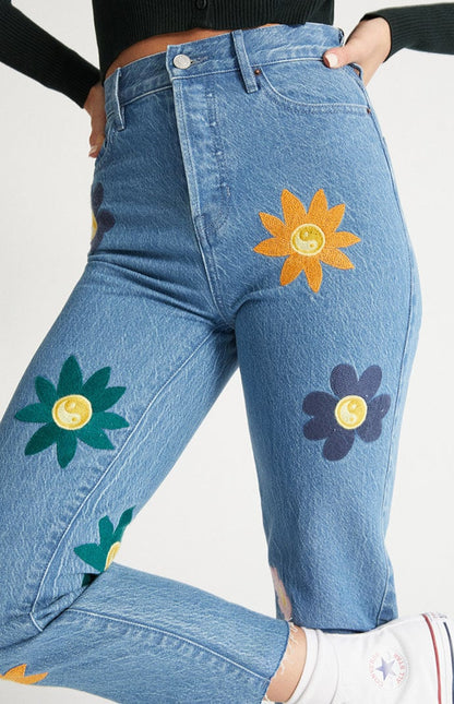 Pacsun Floral Smiley Face High Rise Embroidered Jeans - 25