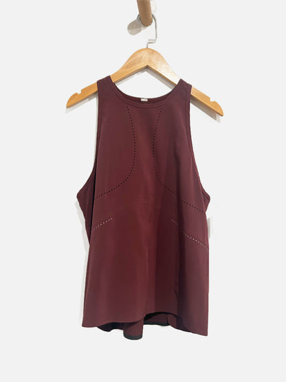 Lululemon Find Your Pace Tank in Cassis