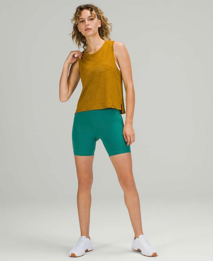 Lululemon Wunder Train Shorts in Teal Lagoon - 0