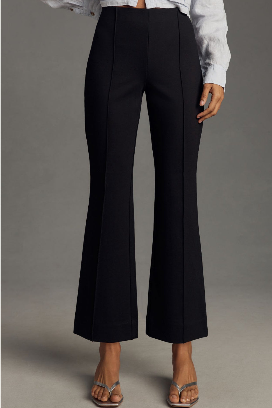 Anthropologie Maeve The Margot Kick-Flare Cropped Pants in Black - Small