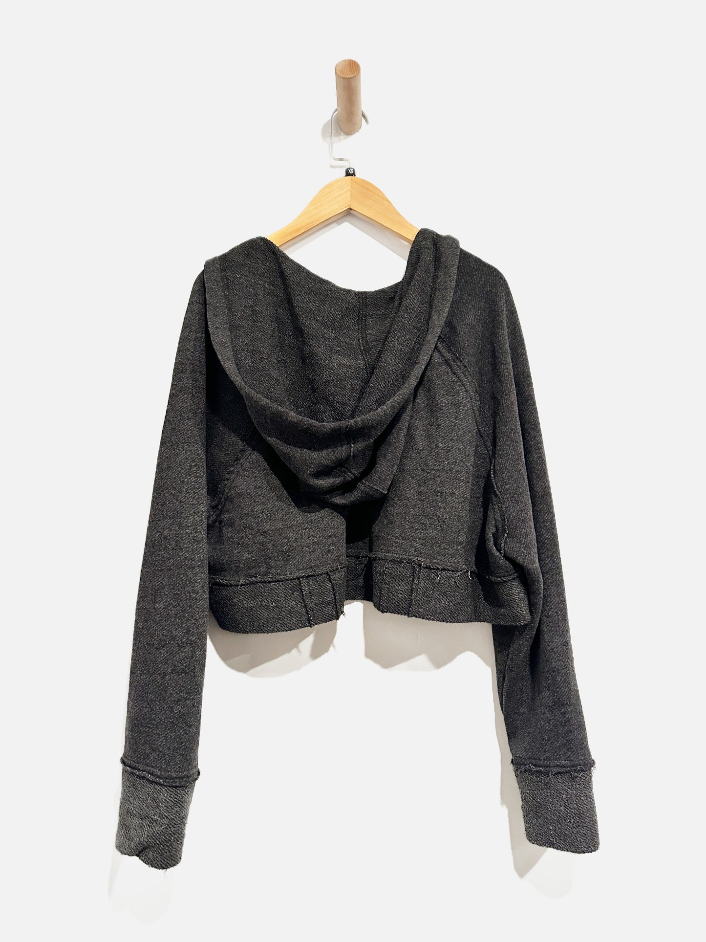 Urban Outfitters Gray Crop Sweatshirt - XS