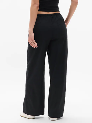 Athleta Paradise Mid Rise Wide Leg Pant in Black - XS