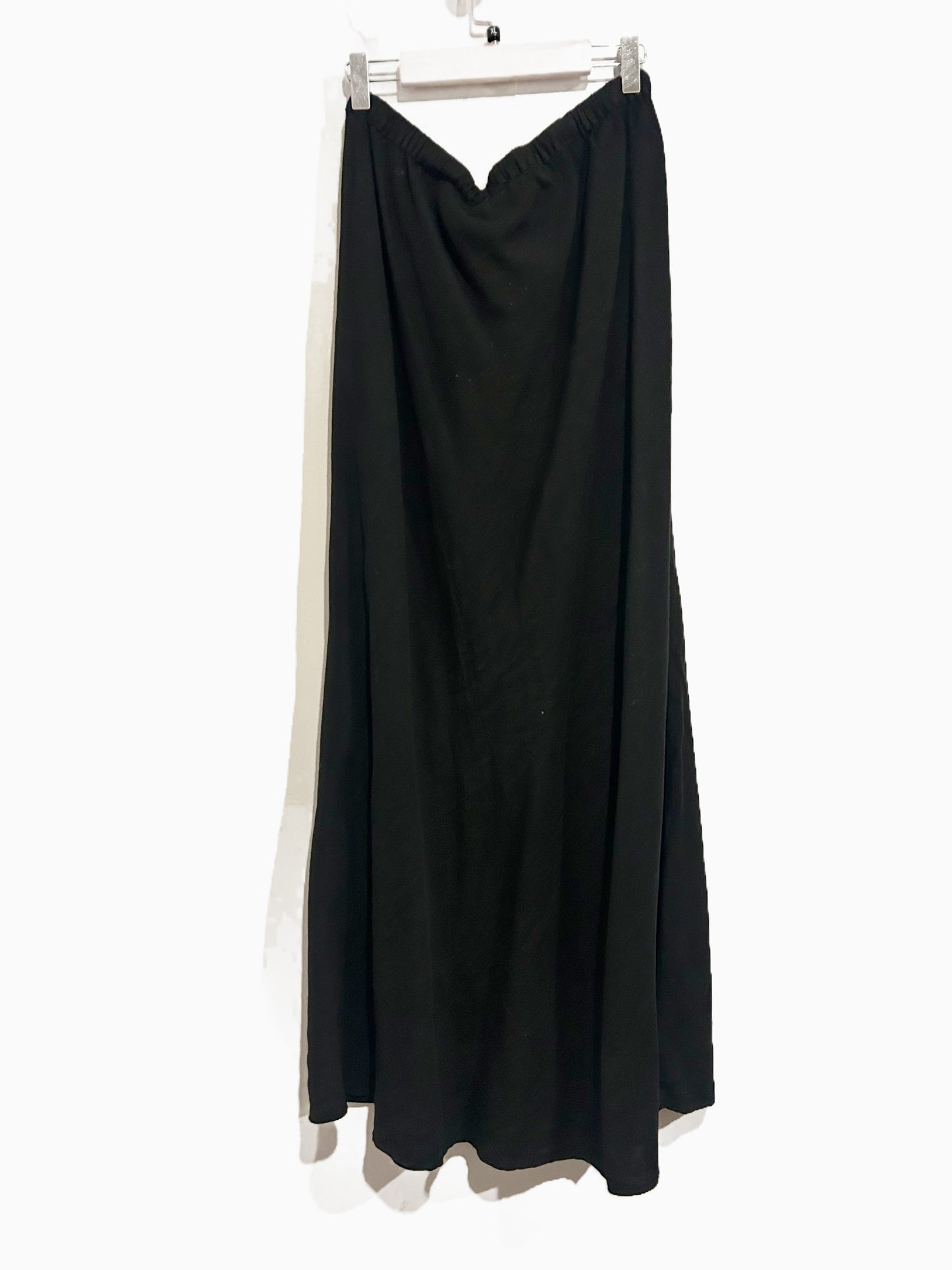 Rolla’s Black Linen Maxi Skirt - XL
