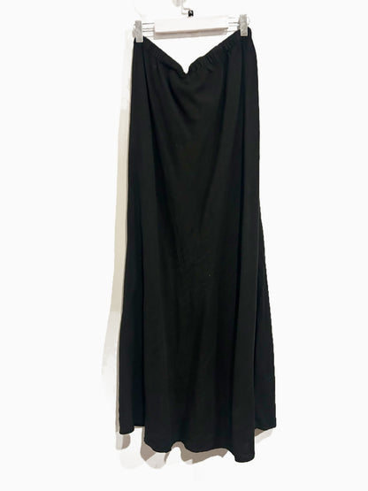 Rolla’s Black Linen Maxi Skirt - XL