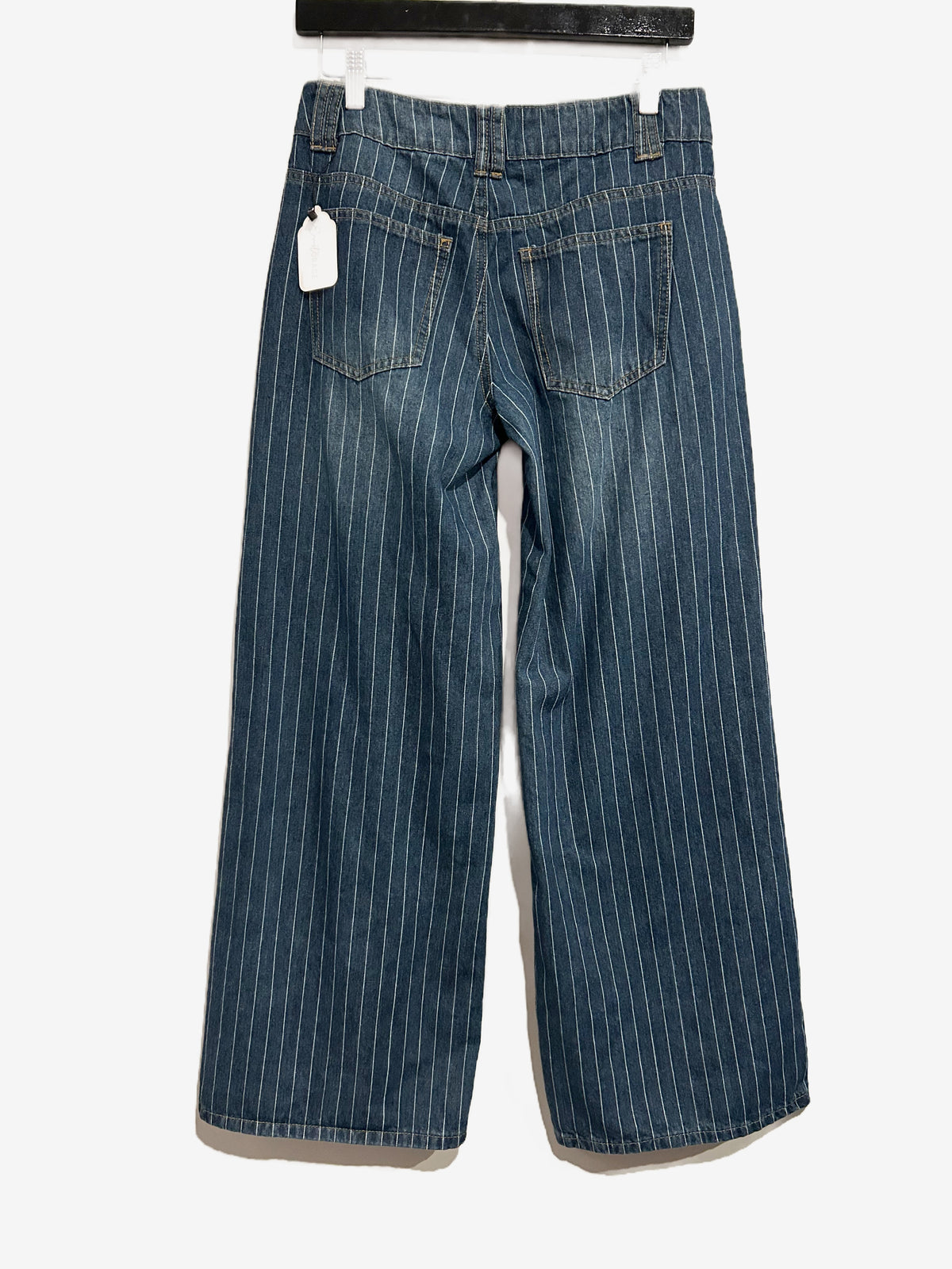 Edikted Cory Striped Low Rise Baggy Jeans - Small