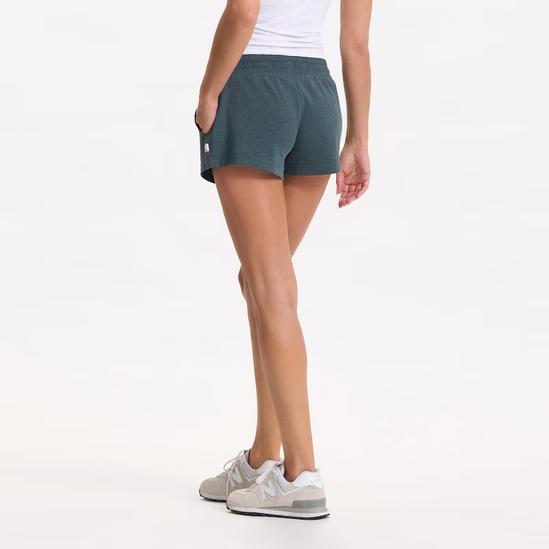Vuori Halo Performance Shorts in Stone Heather - XS
