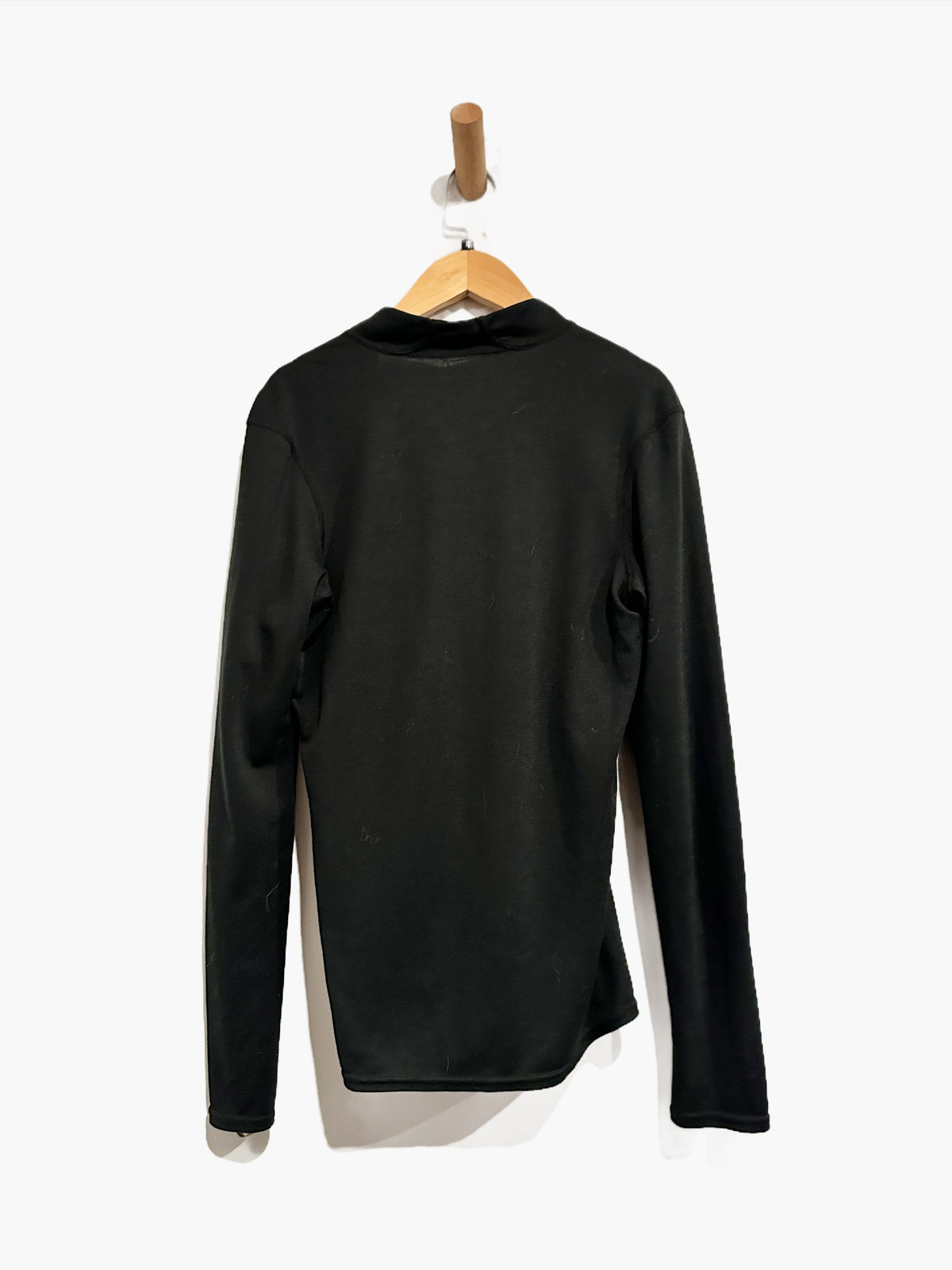 Patagonia Capilene 2 Lightweight Zip-Neck in Black - Medium
