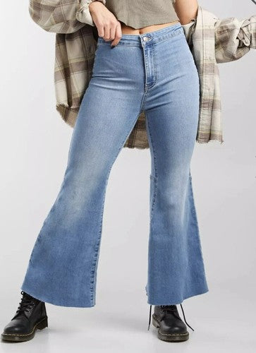 Free People Youthquake Crop Flare Jeans - 29
