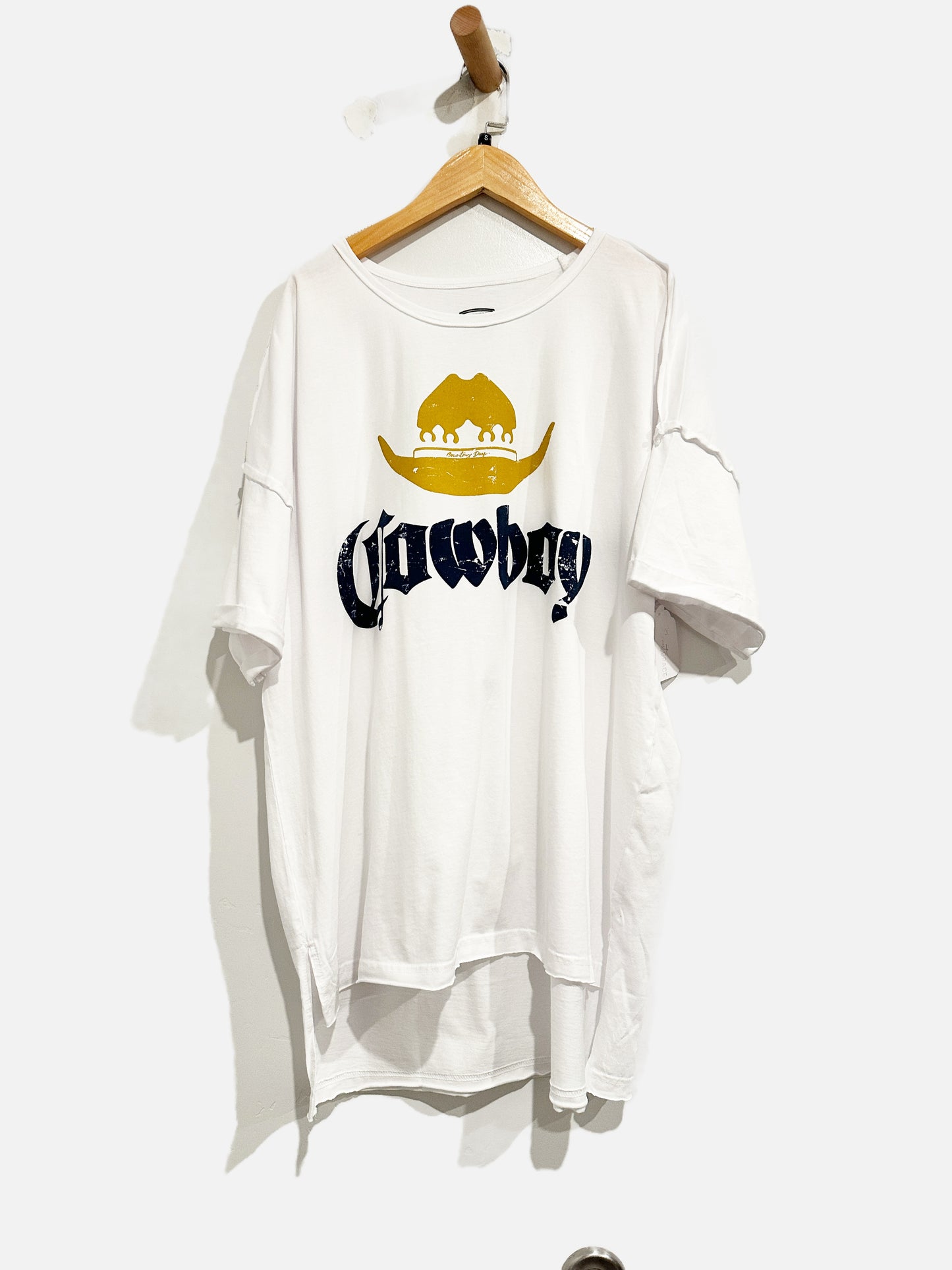 Country Deep White Cowboy Graphic Tee - Small