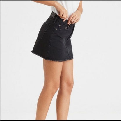 American Eagle Hi-Rise Festival Mini Skirt in Washed Black Size 8