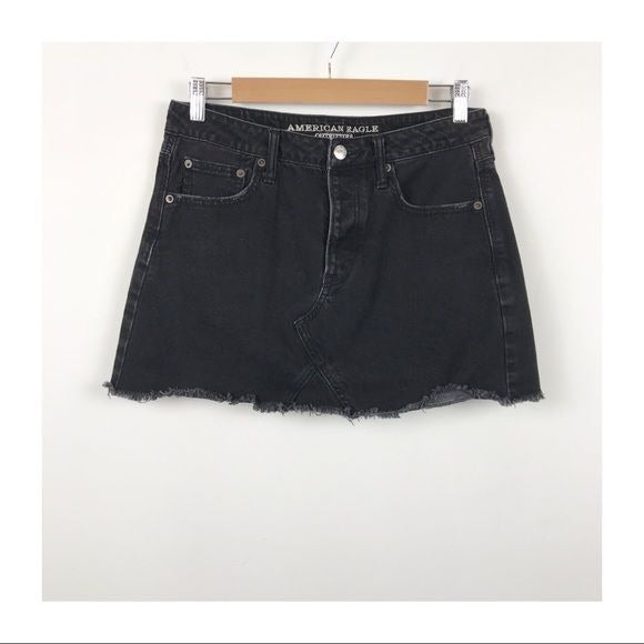 American Eagle Hi-Rise Festival Mini Skirt in Washed Black Size 8
