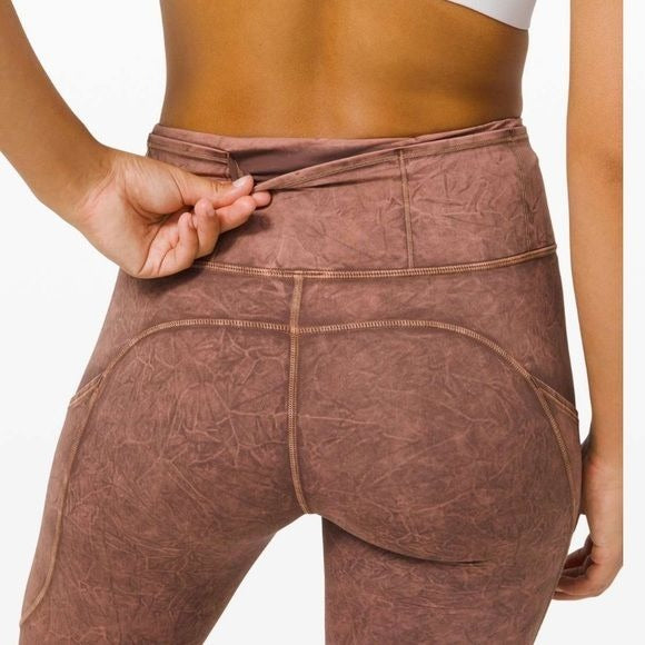 Lululemon Fast and Free Tight II 25" Ice Wash Brown Earth Size 4