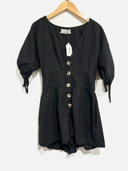 Urban Outfitters Lily Linen Button Front Romper in Black - XS