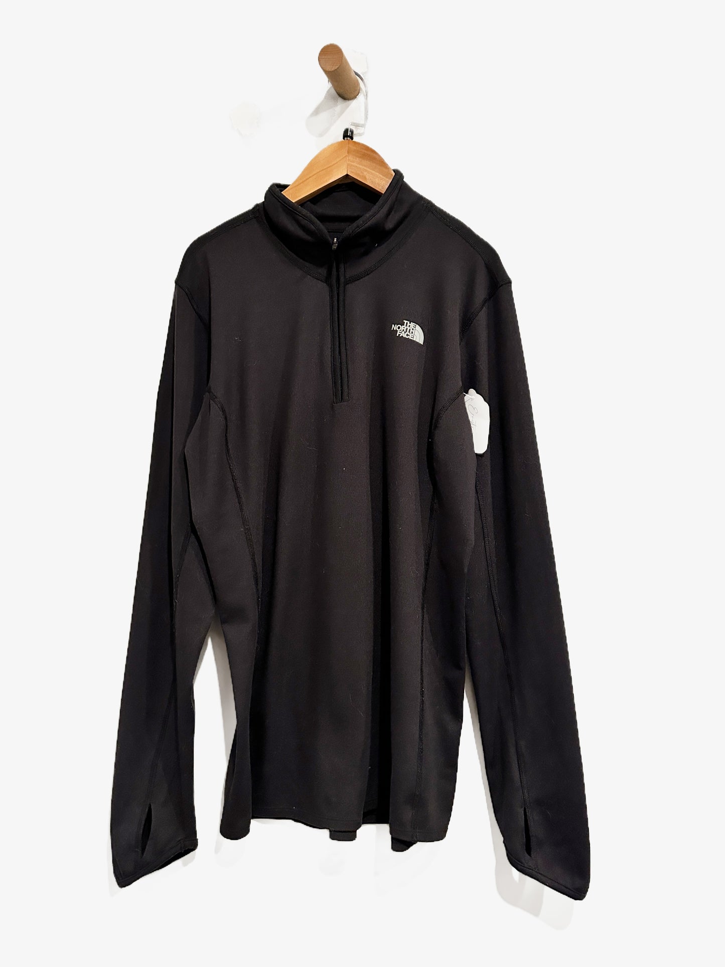 The North Face Motivation 1/4 Zip Pullover in Black - Large