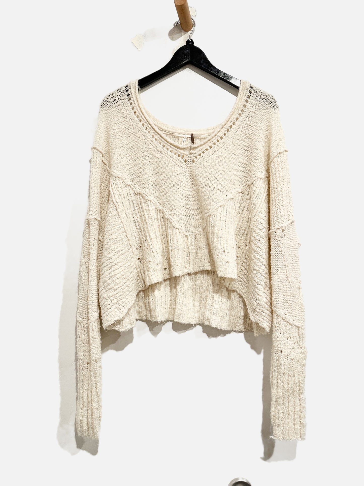 Free People Seashell Cream V-Neck Sweater - Small