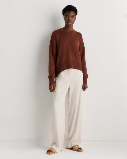 Quince Boyfriend Crew Sweater in Redwood Brown - Medium