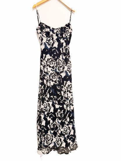 One and Only Collective Black & Blue Maxi Dress - Small