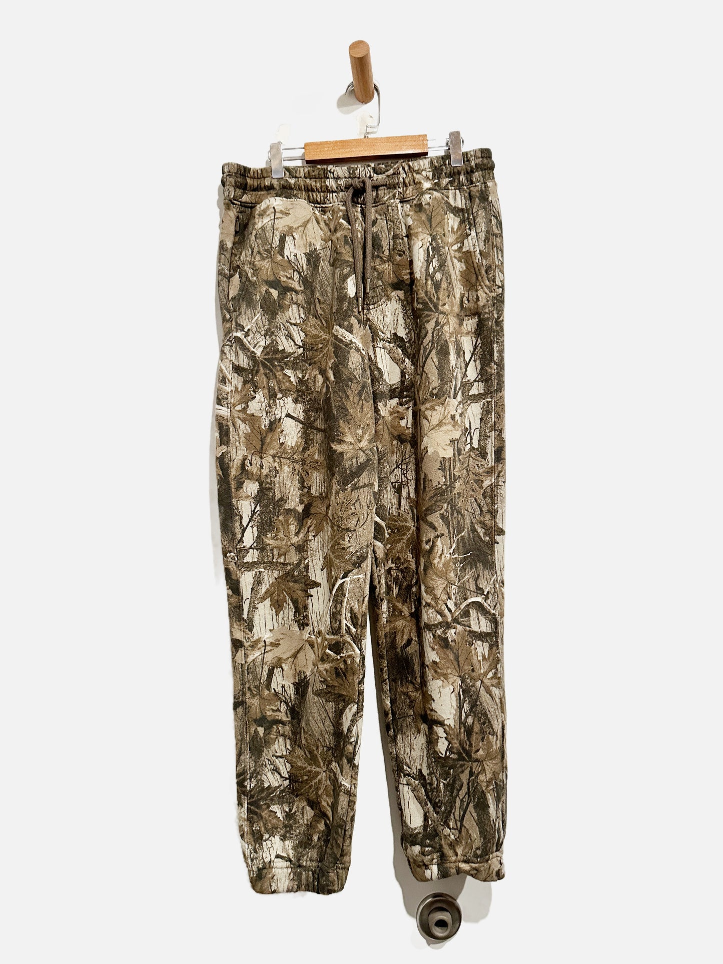 Hollister Men’s Camo Joggers - Small