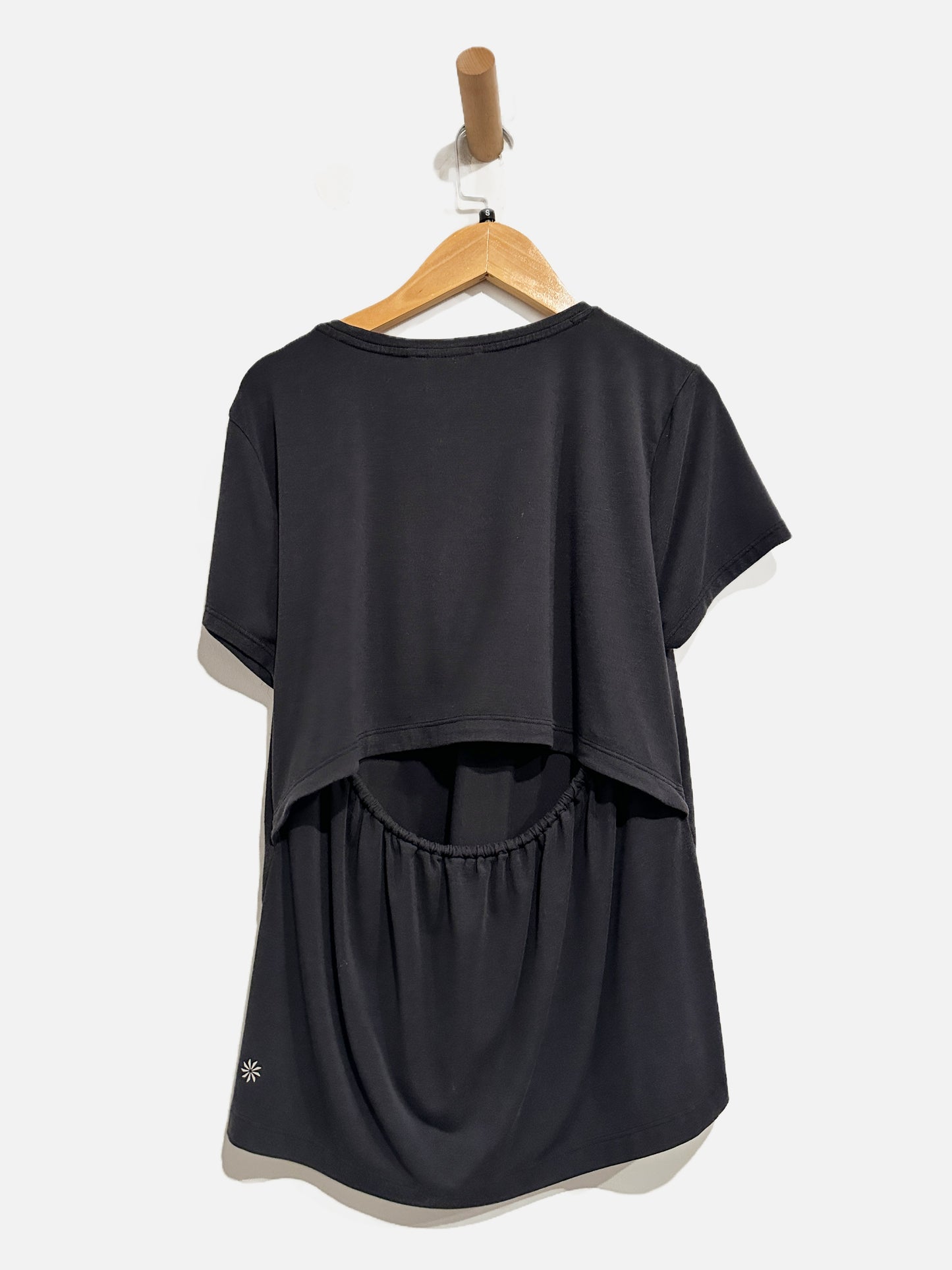 Athleta Air Out Black Cinch Tee - Small