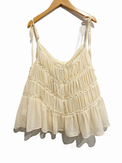 Vigoss Cream Lace Trim Tiered Tank - Large