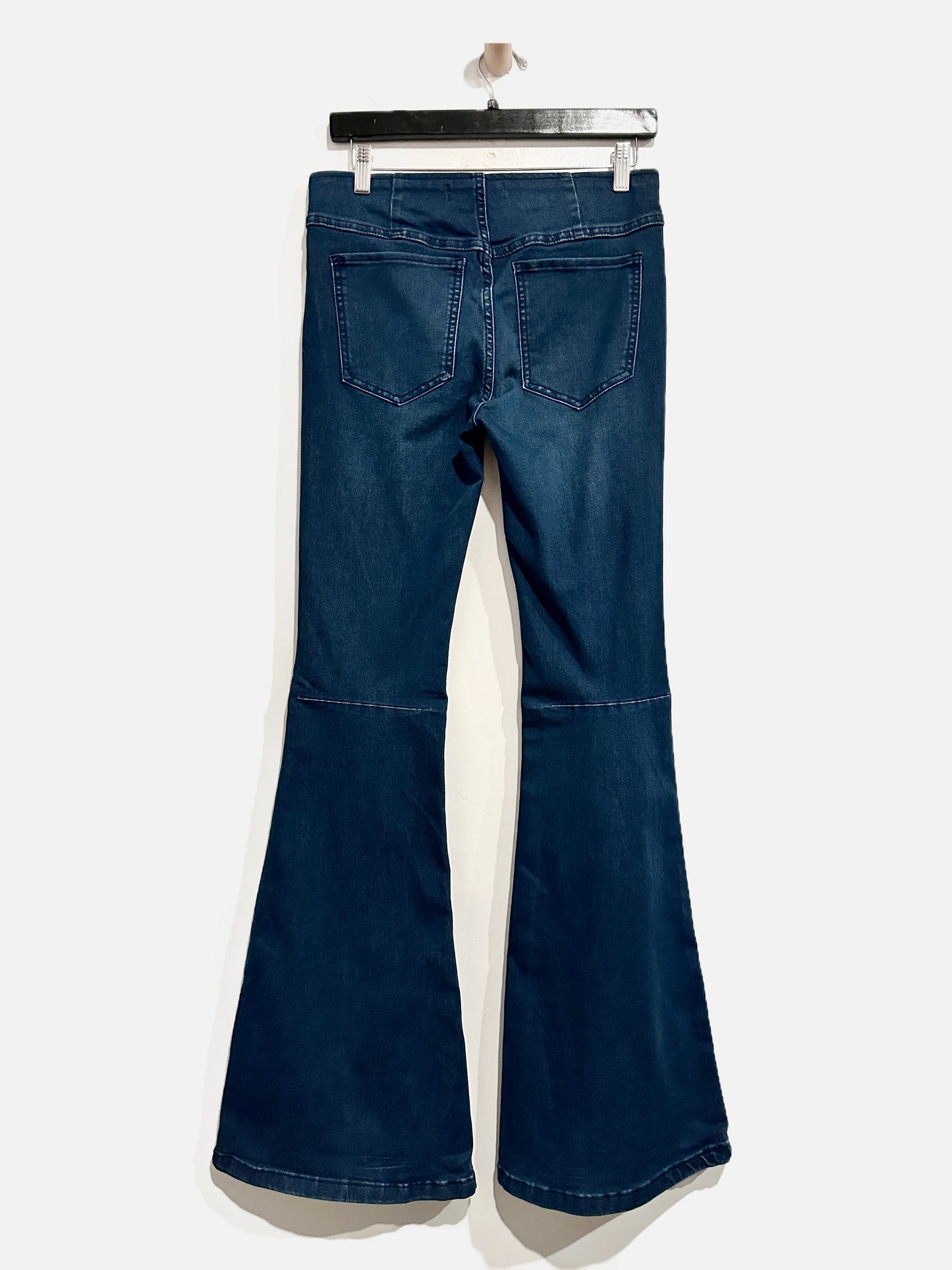 Free People Pull on Flare Jeans - 27