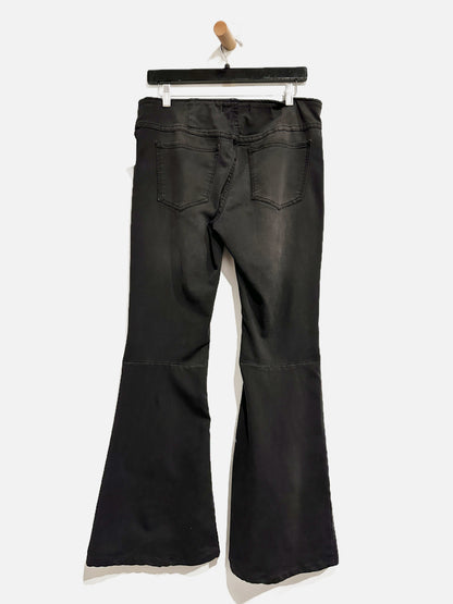 Free People Penny Pull On Flare Jeans in Black - 29
