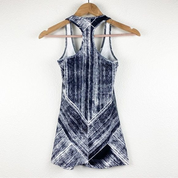 Lululemon Cool Racerback Heat Wave White Black Size 2